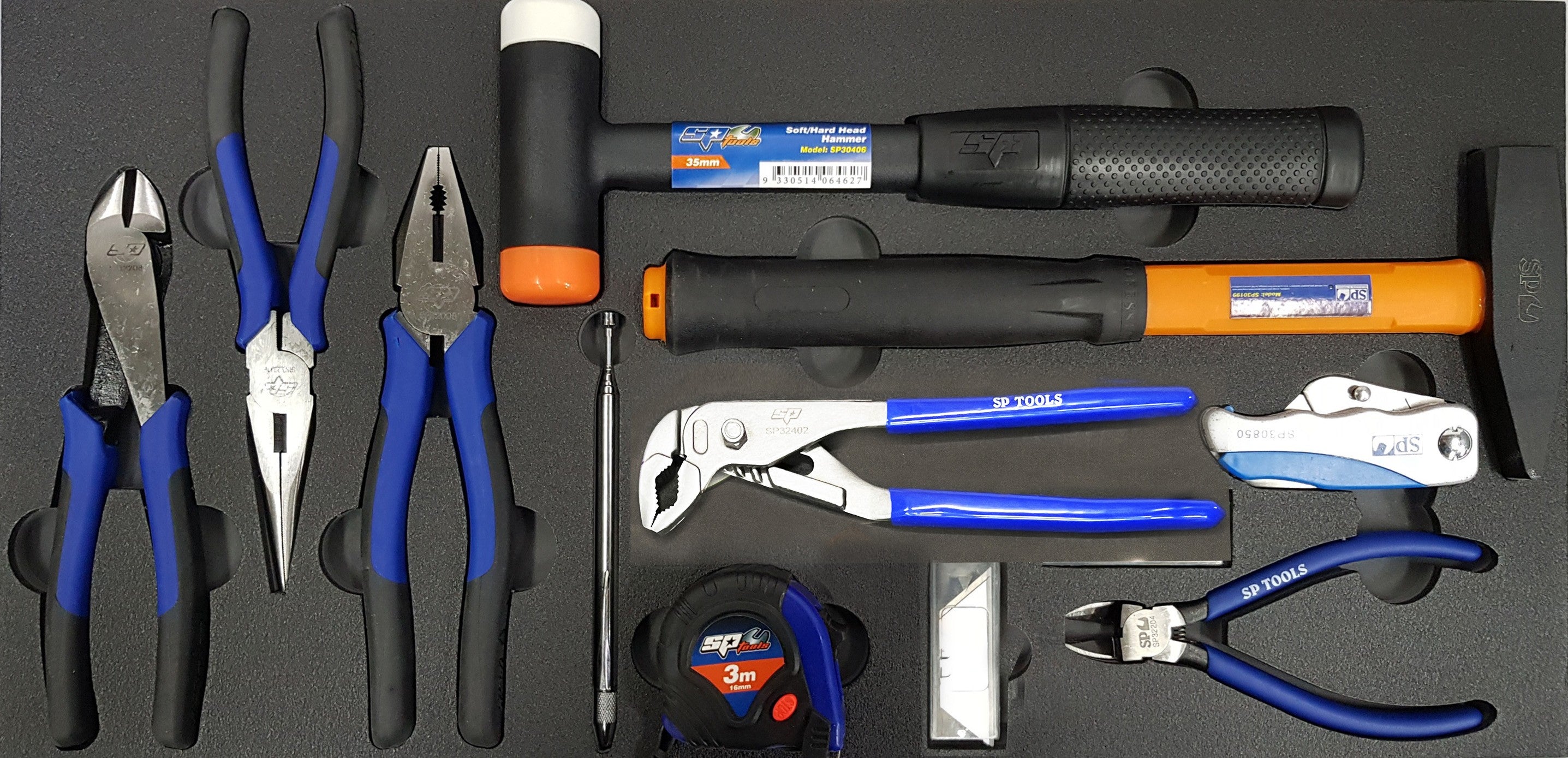 EVA FOAM INLEG 11 DELIG MET TANGEN EN HAMERS VOOR SP40101