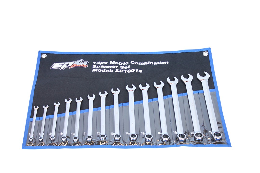 COMBI DEAL 3/8"DOPPENSET EN STEEKSLEUTELS